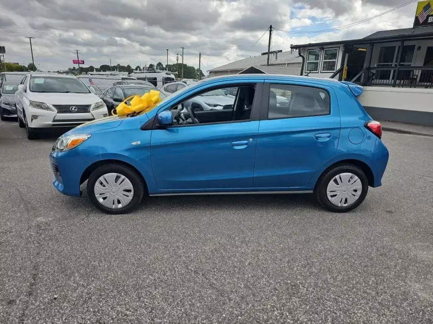 2024 Mitsubishi Mirage ES photo 1