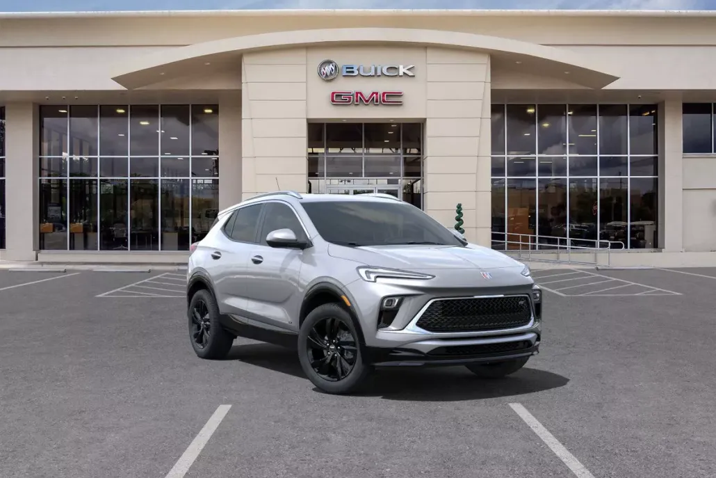 2025 Buick Encore GX Sport Touring photo 1