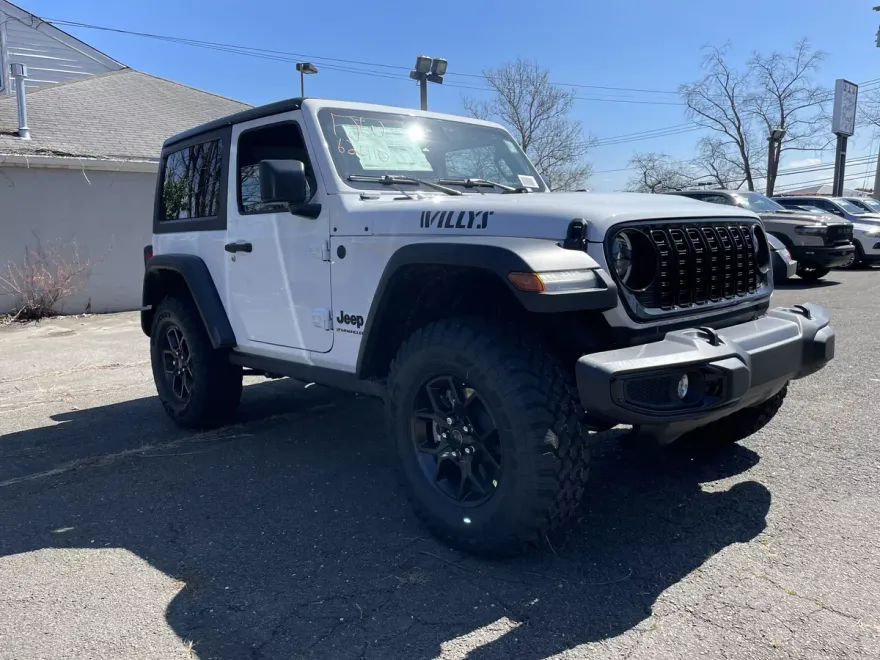 2025 Jeep Wrangler Willys photo 1