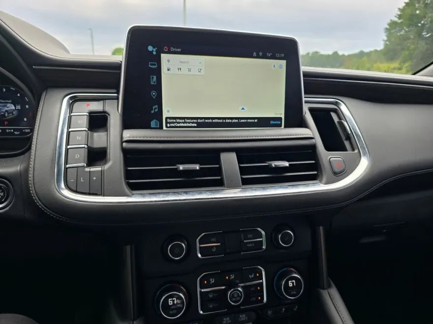 2023 Chevrolet Suburban High Country photo 1