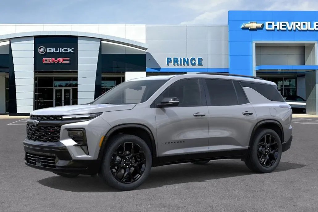 2026 Chevrolet Traverse RS photo 1