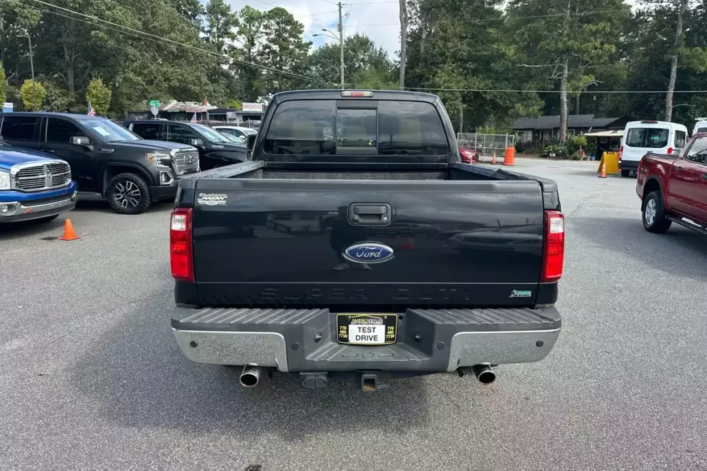 2011 Ford F-250 photo 1