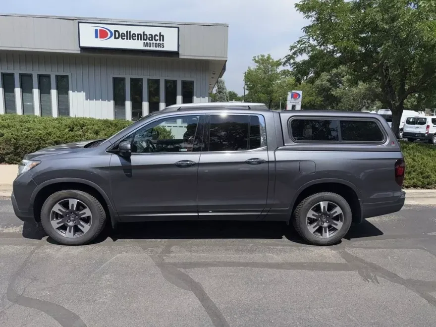 2019 Honda Ridgeline RTL-E photo 1