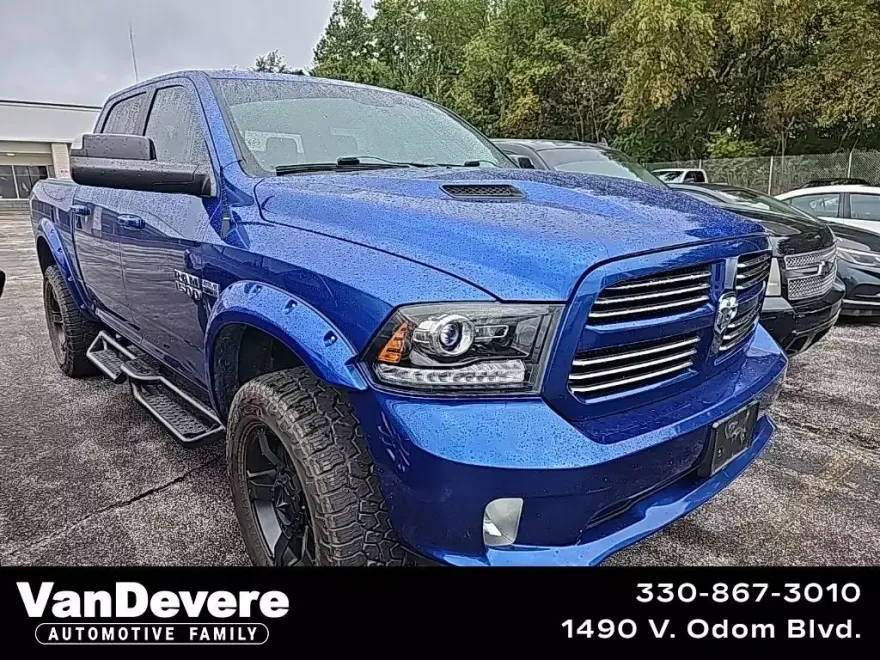 2015 Ram 1500 Sport photo 1