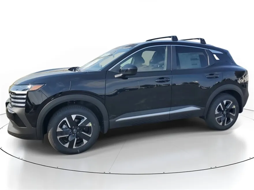 2026 Nissan Kicks SV photo 1