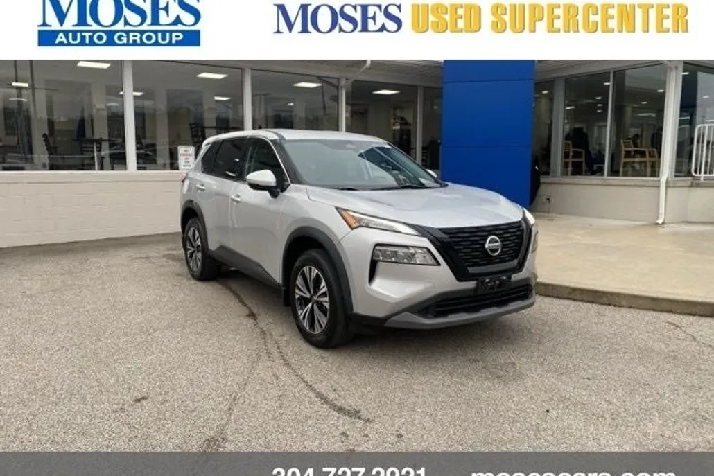 2021 Nissan Rogue SV photo 1