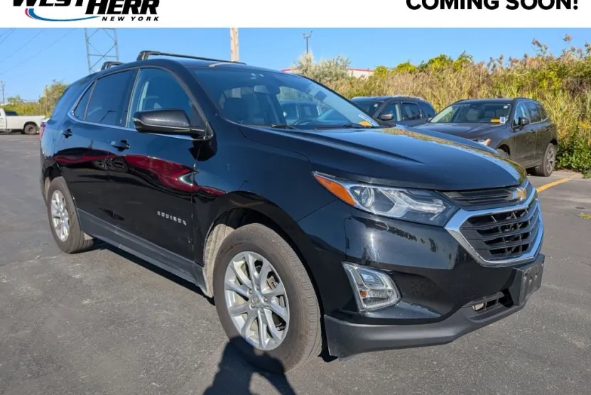 2019 Chevrolet Equinox LT photo 1