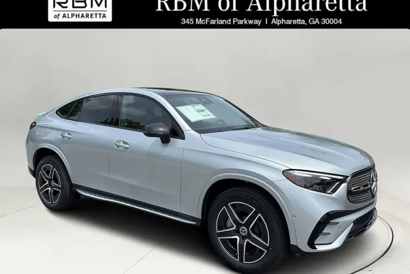 2025 Mercedes Benz GLC 300 4MATIC photo 1