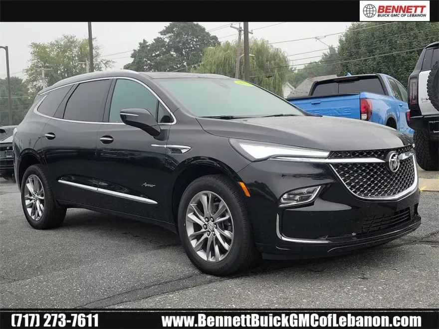 2024 Buick Enclave Avenir photo 1