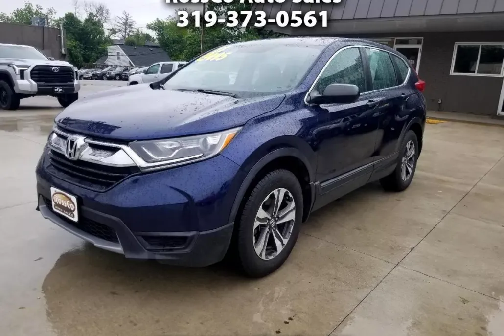 2017 Honda CR-V LX photo 1