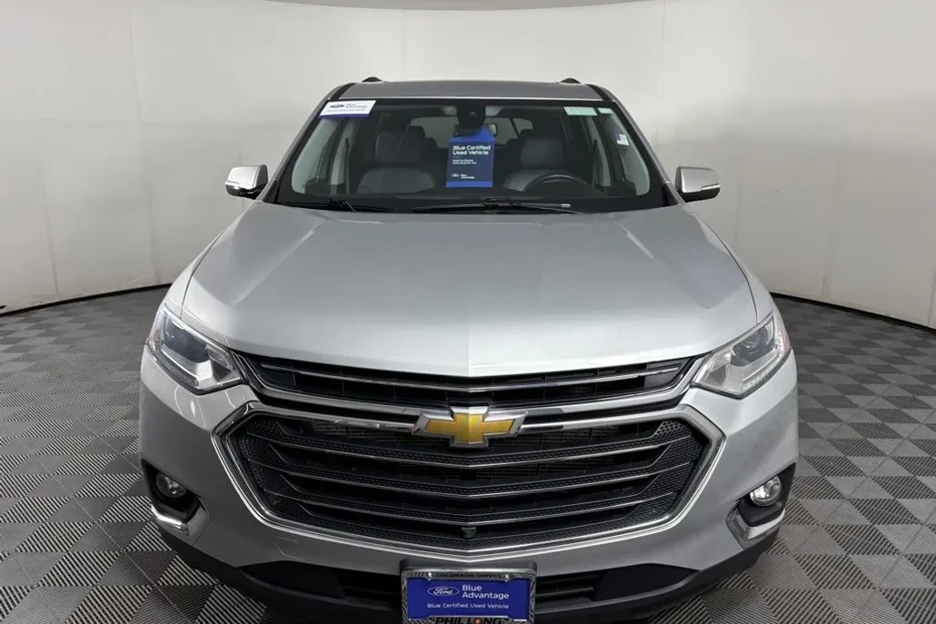 2020 Chevrolet Traverse Leather photo 1