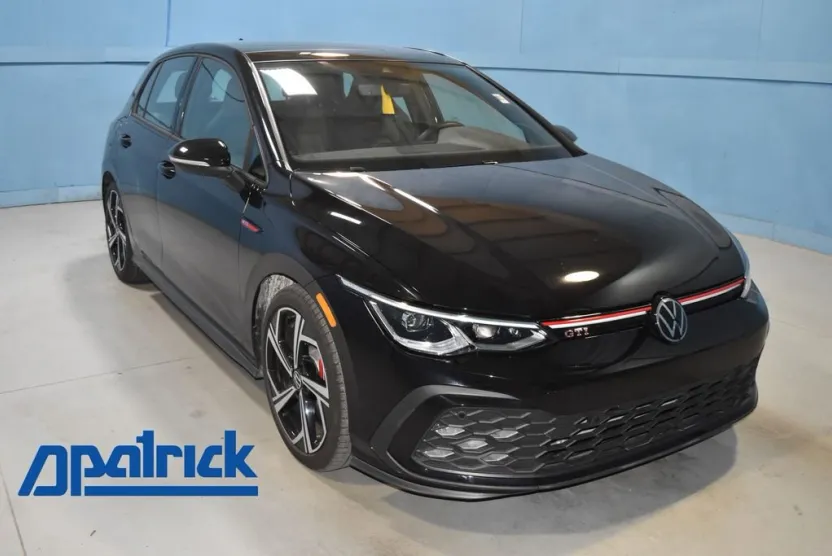 2024 Volkswagen Golf GTI SE photo 1