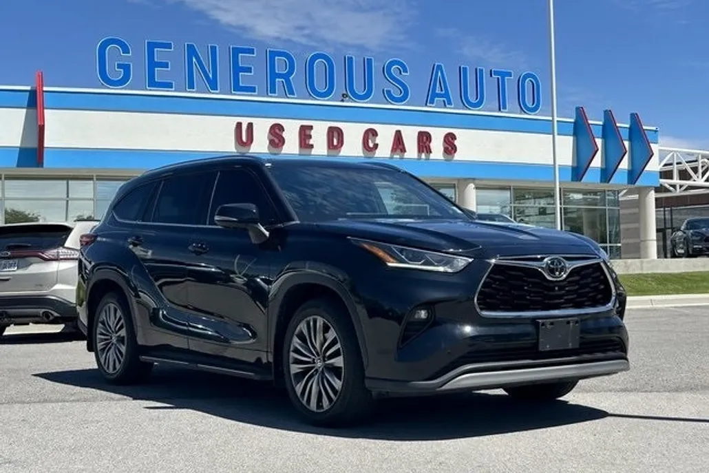 2021 Toyota Highlander Platinum photo 1