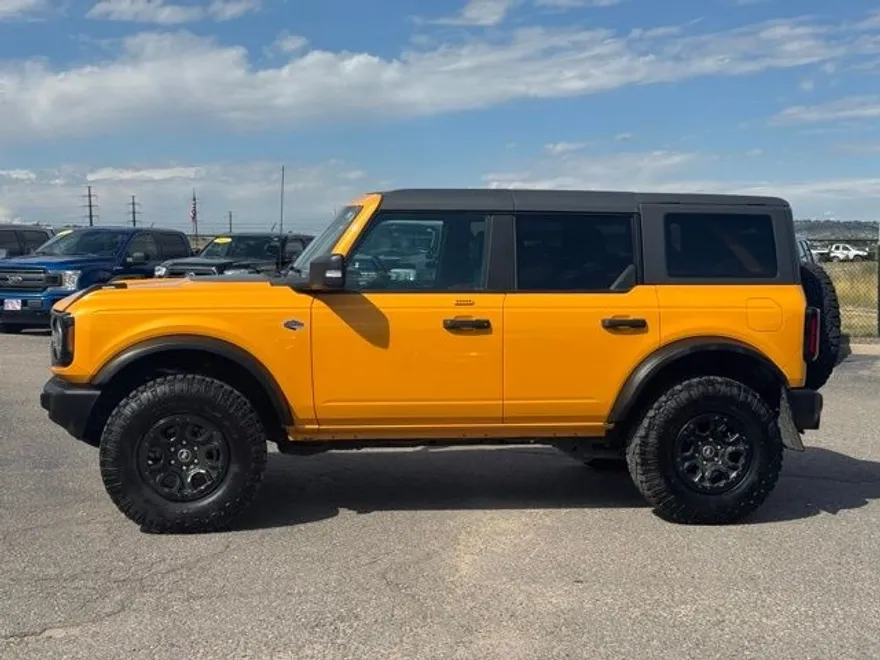 2022 Ford Bronco Base Big Bend Black Diamond Outer Banks Badlands Wildtrak Everglades photo 1