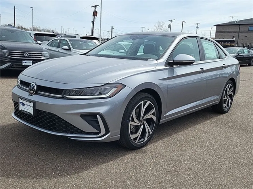 2025 Volkswagen Jetta 1.5T SEL photo 1