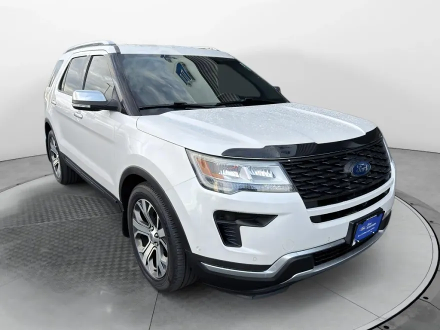 2018 Ford Explorer Platinum photo 1
