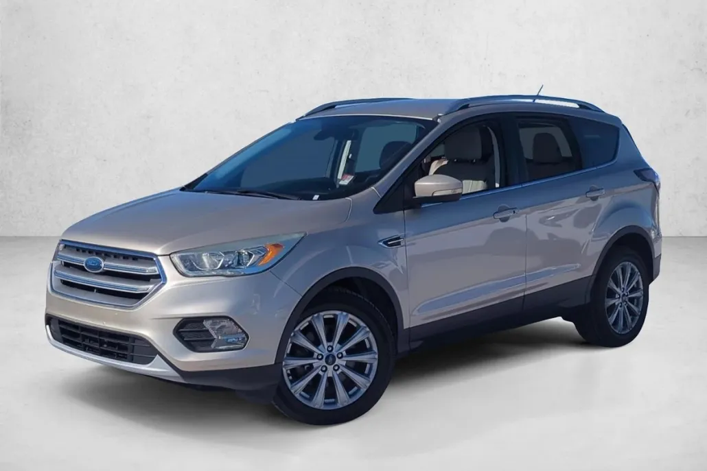 2017 Ford Escape Titanium photo 1