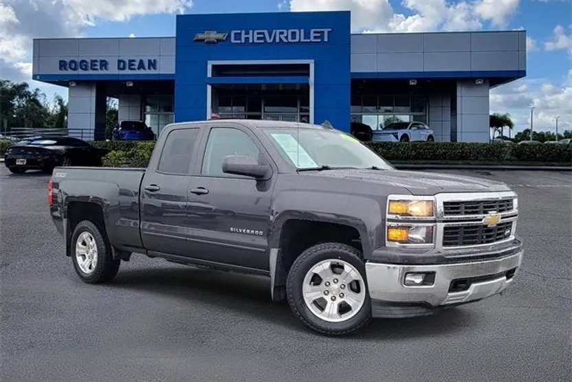2015 Chevrolet Silverado 1500 LT photo 1