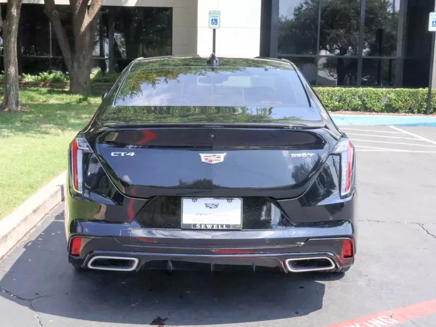 2022 Cadillac CT4 Sport photo 1