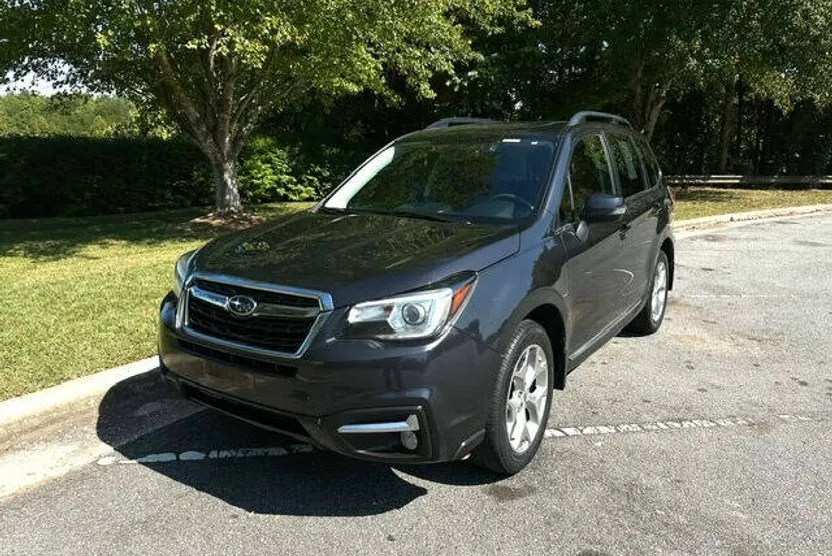 2018 Subaru Forester 2.5i Touring photo 1