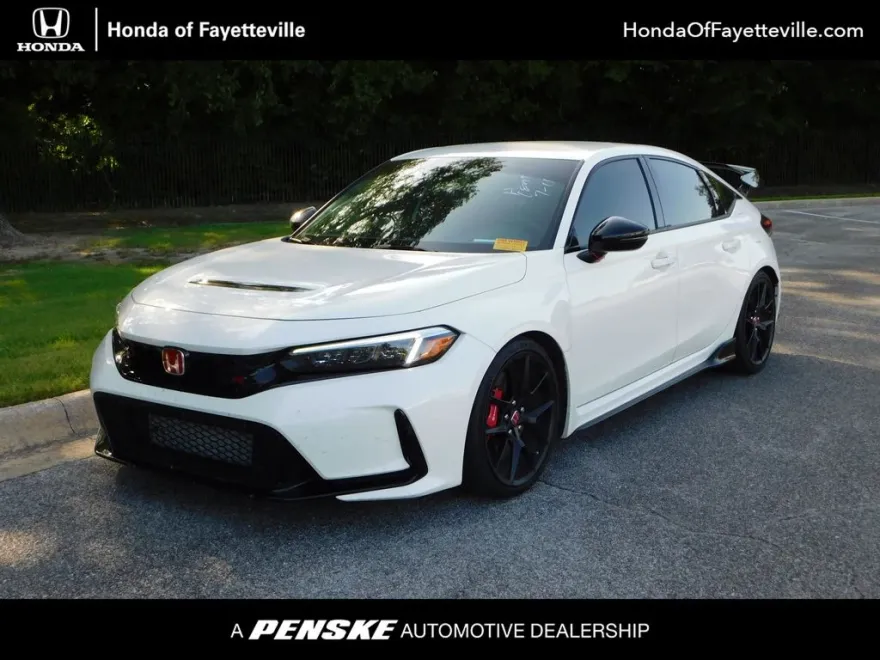 2023 Honda Civic Type R Hatchback photo 1