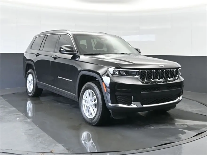 2025 Jeep Grand Cherokee L photo 1