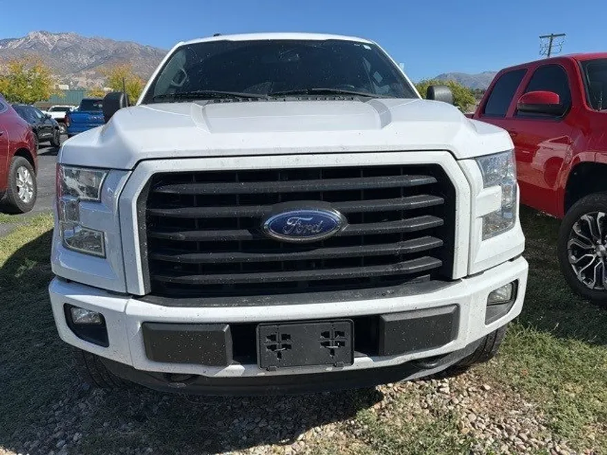 2015 Ford F-150 XLT photo 1
