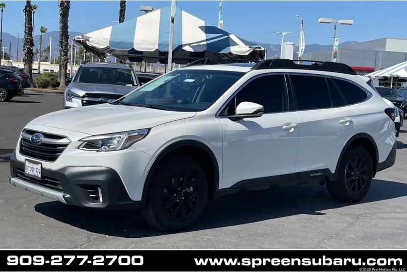 2022 Subaru Outback Limited XT photo 1