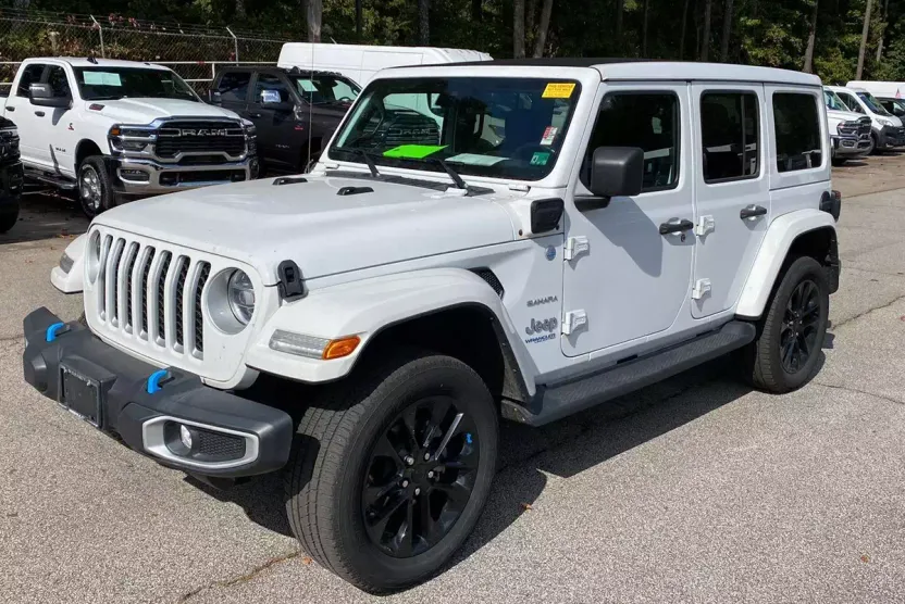 2022 Jeep Wrangler 4xe Unlimited Sahara photo 1