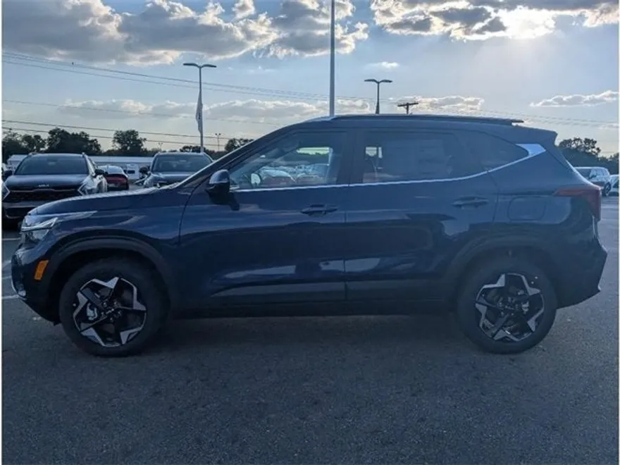 2026 Kia Seltos EX photo 1