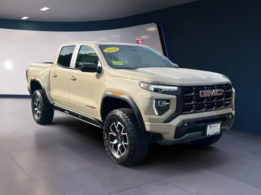 2024 Gmc Canyon AT4X photo 1