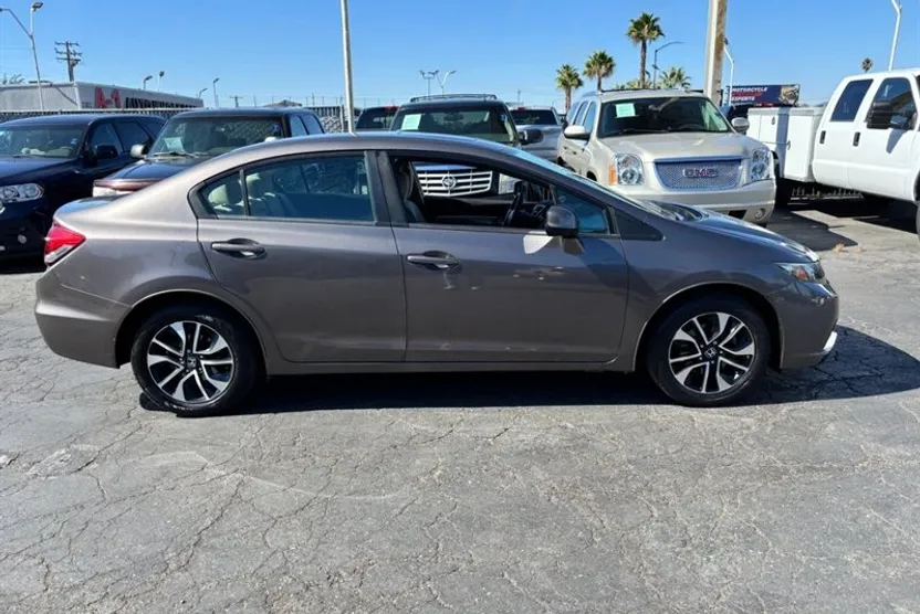 2013 Honda Civic EX photo 1