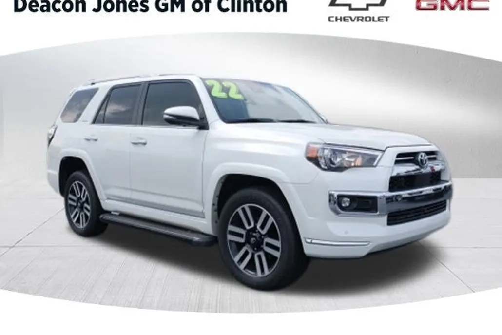 2022 Toyota 4Runner Limited photo 1