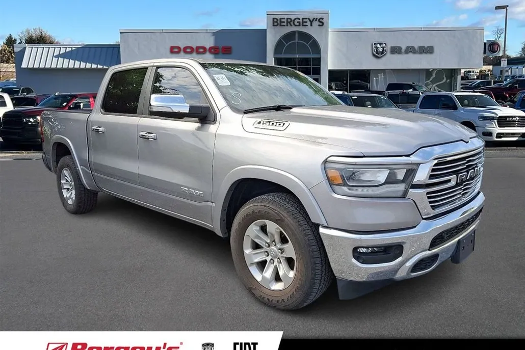 2022 Ram 1500 Laramie photo 1