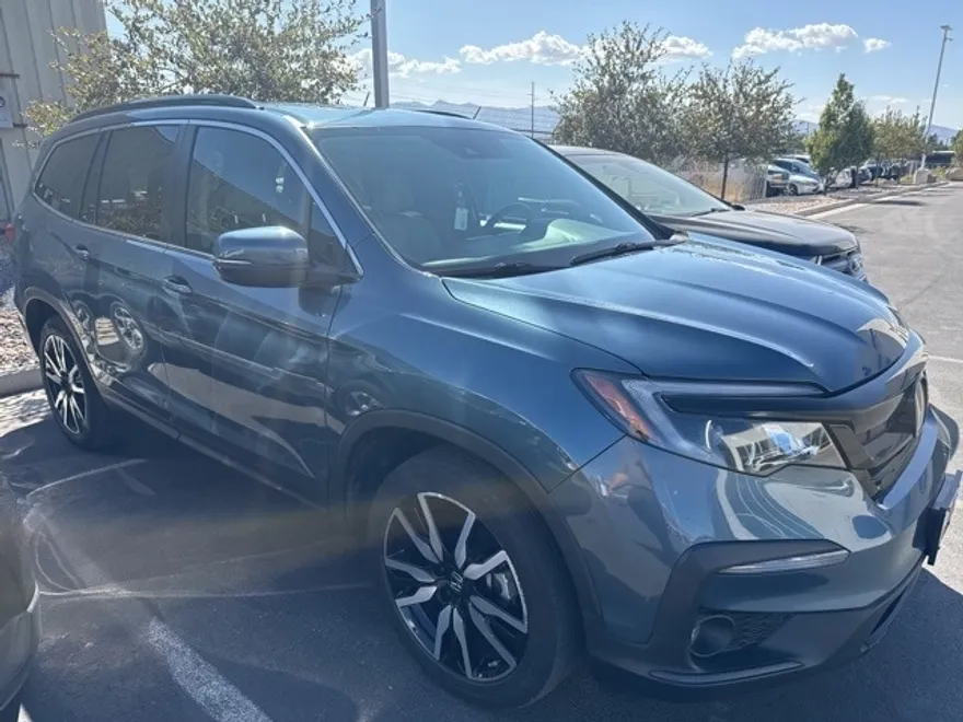 2022 Honda Pilot Special Edition photo 1