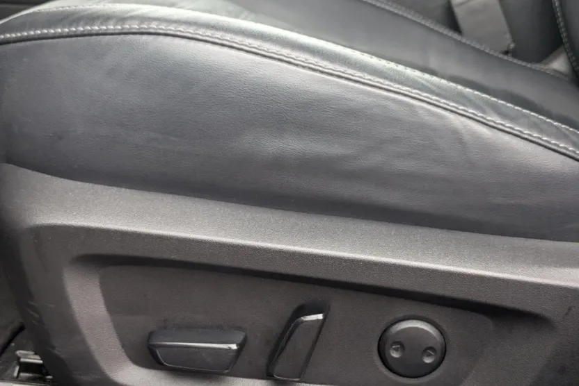 2023 Mitsubishi Outlander SE photo 1