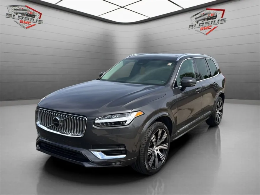2024 Volvo XC90 Plus photo 1