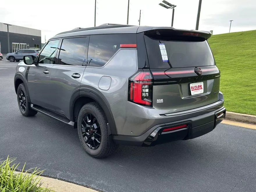 2025 Nissan Armada photo 1