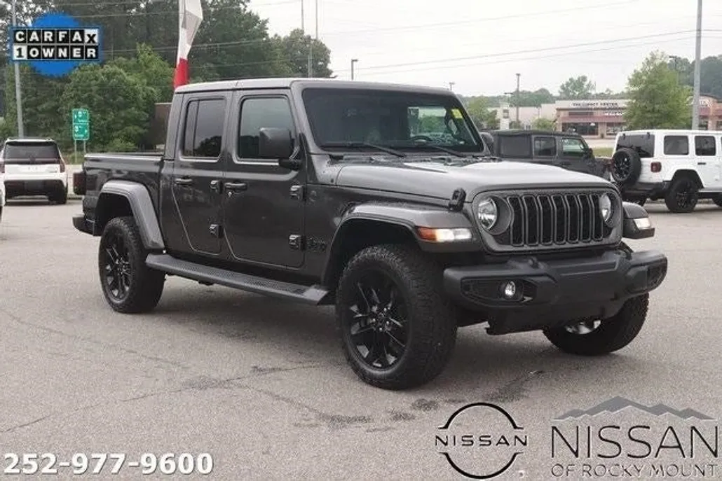 2025 Jeep Gladiator photo 1