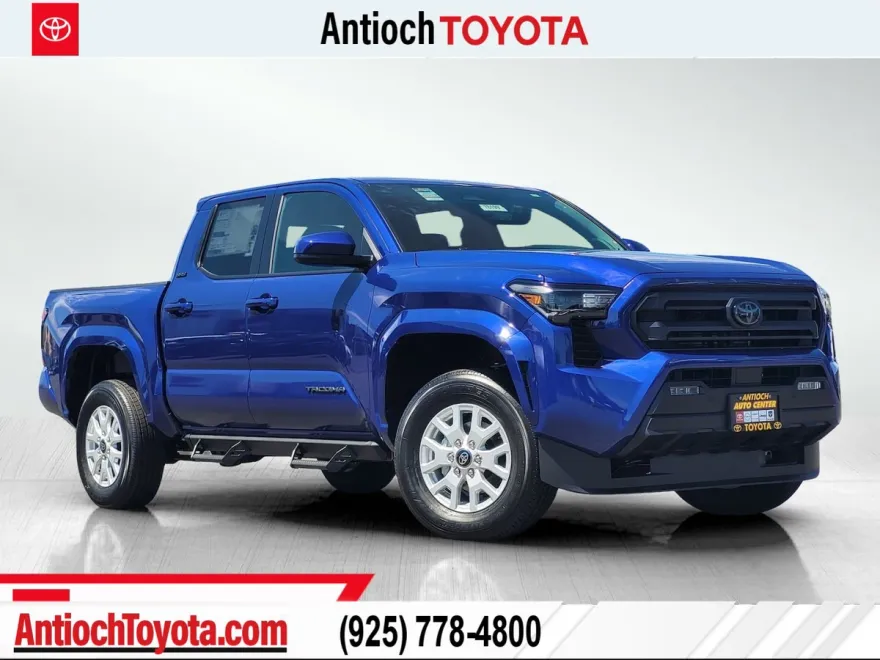 2025 Toyota Tacoma SR5 4x4 Double Cab photo 1