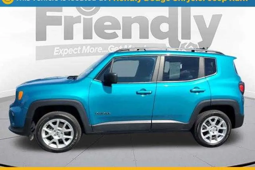 2022 Jeep Renegade Latitude photo 1