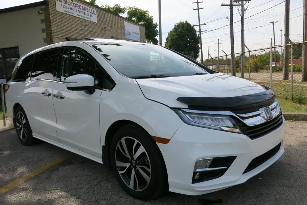 2018 Honda Odyssey Elite photo 1