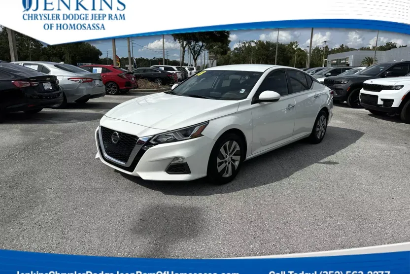 2019 Nissan Altima 2.5 S photo 1