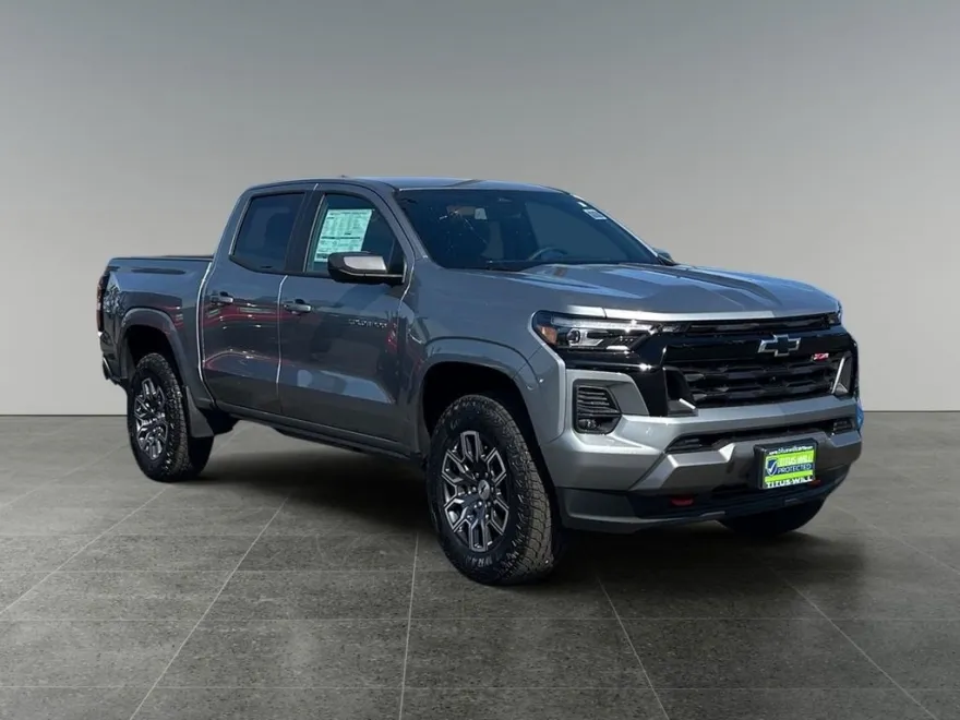 2025 Chevrolet Colorado Z71 photo 1