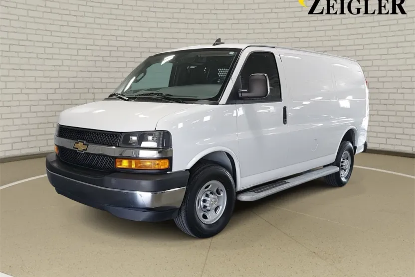 2023 Chevrolet Express 2500 Work Van Cargo photo 1