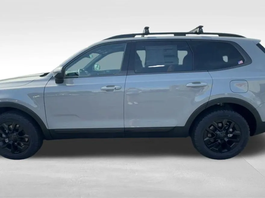 2025 Kia Telluride EX X-Pro photo 1