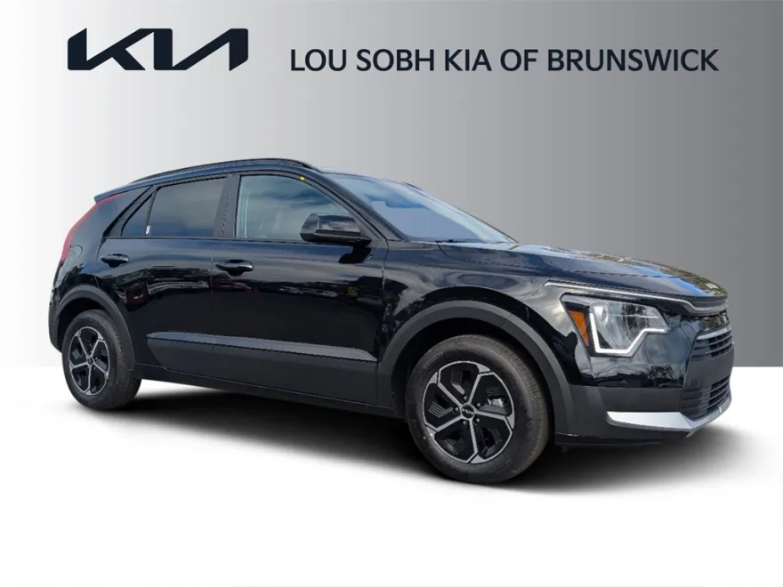 2025 Kia Niro LX photo 1