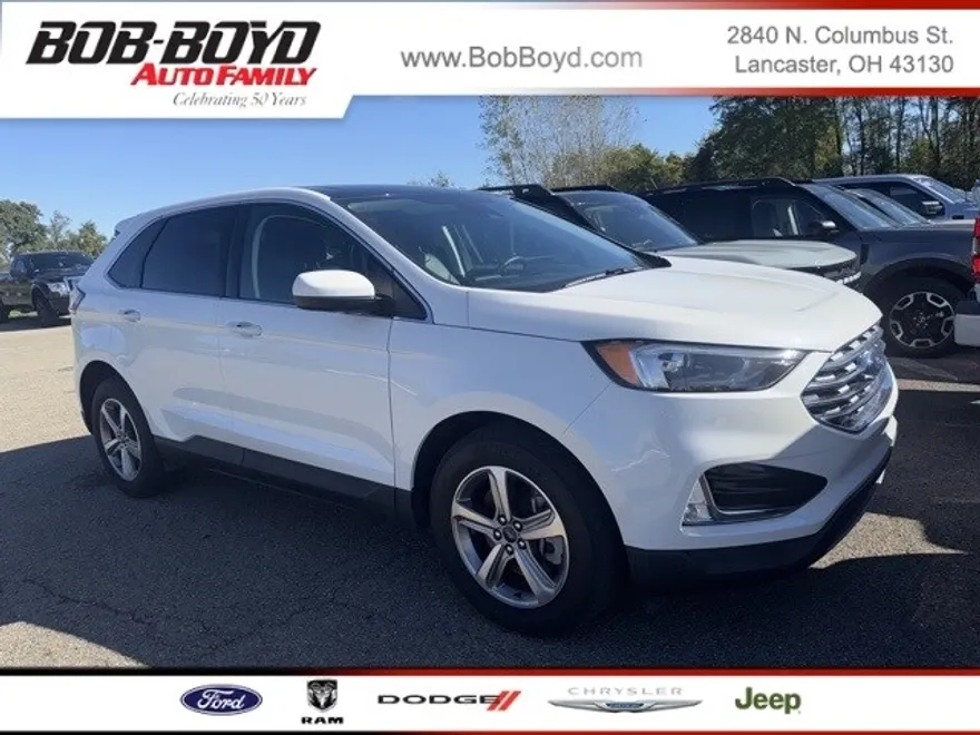 2022 Ford Edge SEL photo 1