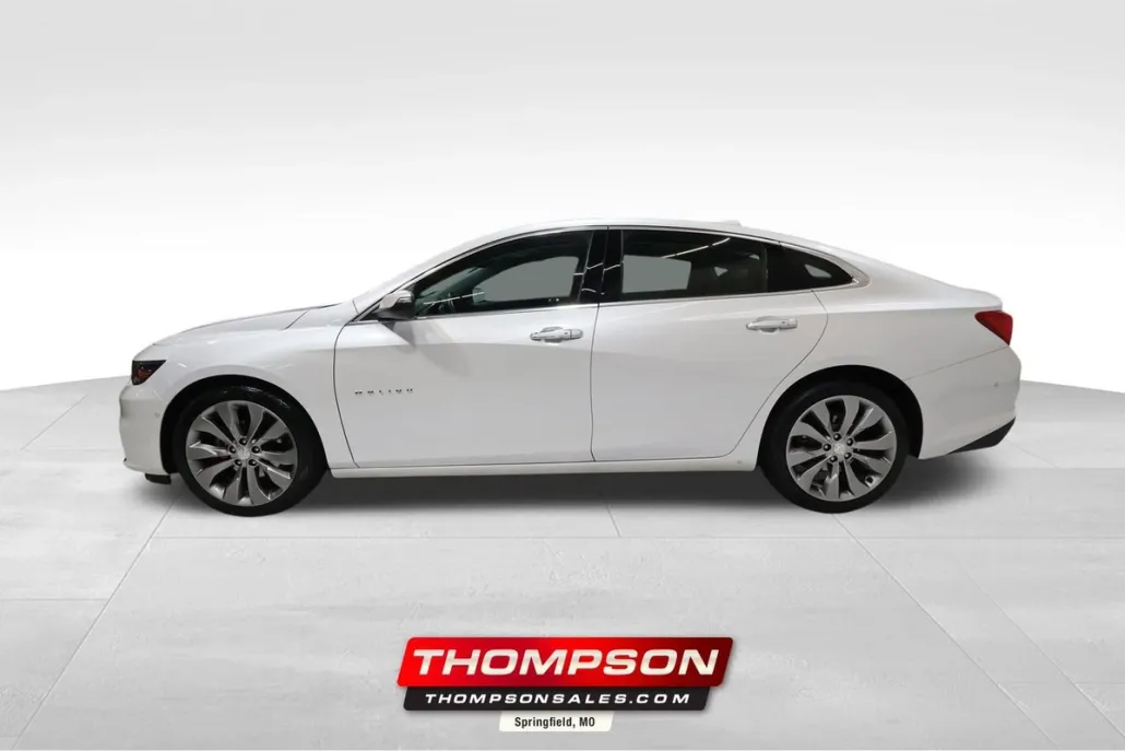 2018 Chevrolet Malibu Premier photo 1