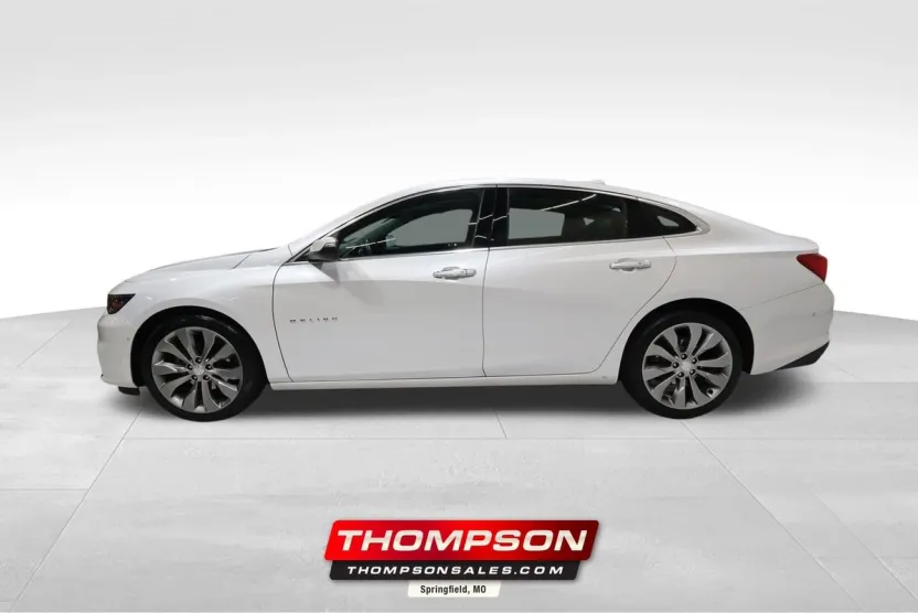 2018 Chevrolet Malibu Premier photo 1
